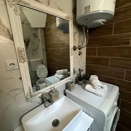 Tadeus شقة سوكو بانيا